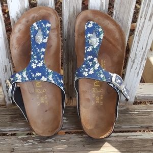 Birkenstock leather sandals daisy